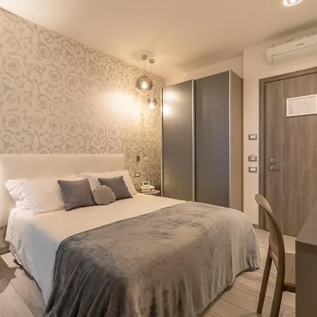Hotell Romagna 4*